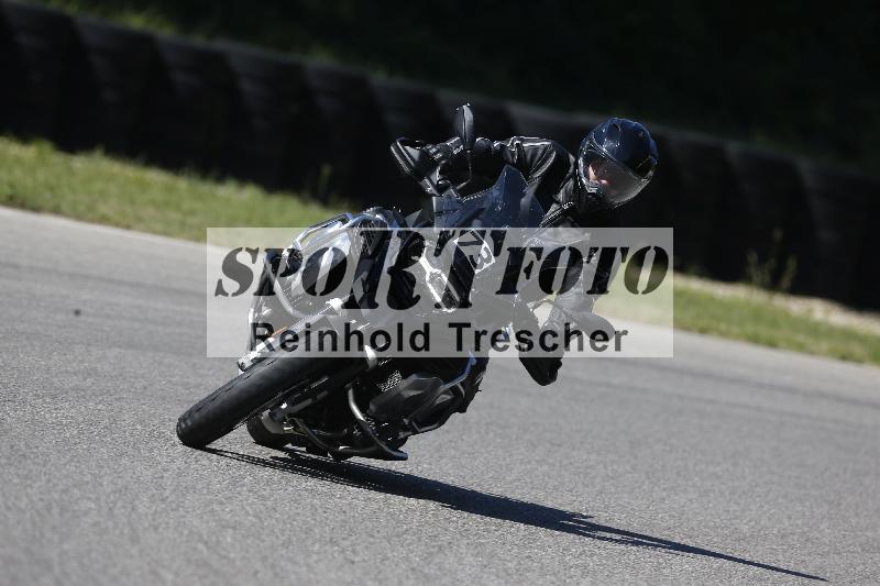 /Archiv-2025/48 25.08.2025 Cornu Master School ADR/blau-bleu/73